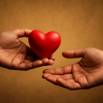 The image shows the mutual display of organ donation, in form of heart shape.